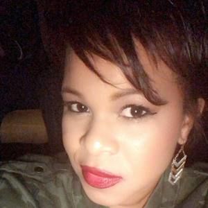 Meet your Posher, Elisha